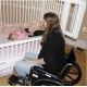 lit bébé pour parent handicapé à hauteur variable